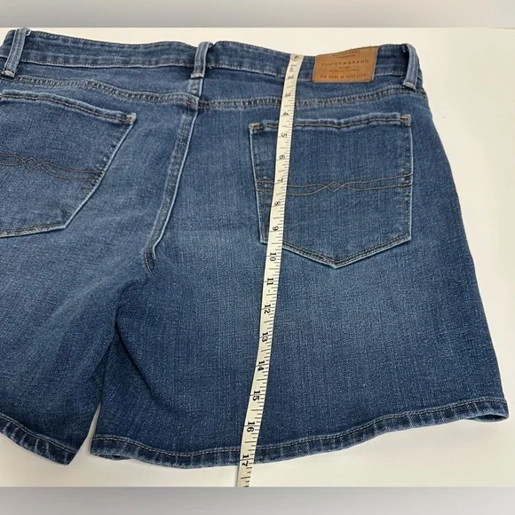 Lucky Brand Blue Denim Women's Shorts - Picture 8 of 8